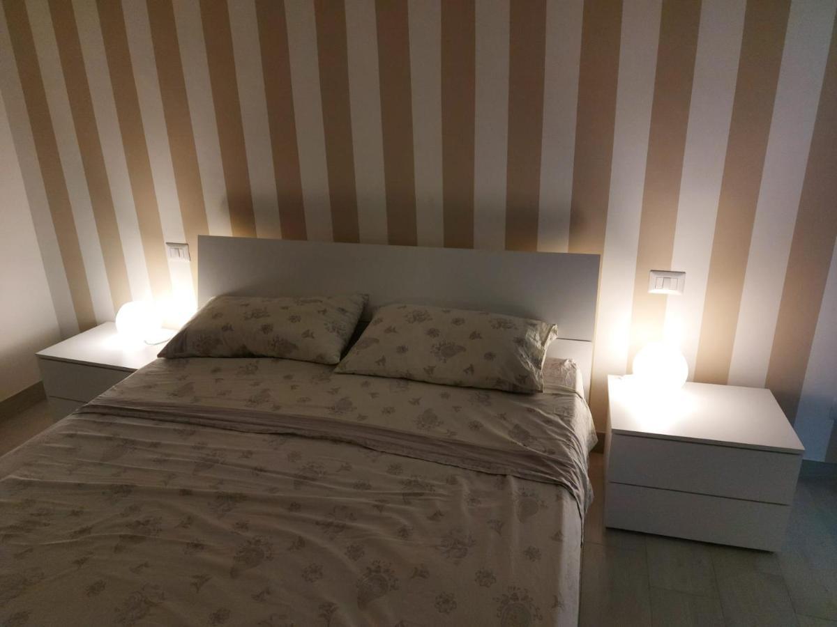 Ferienwohnung Casanelmare Mola di Bari Exterior foto