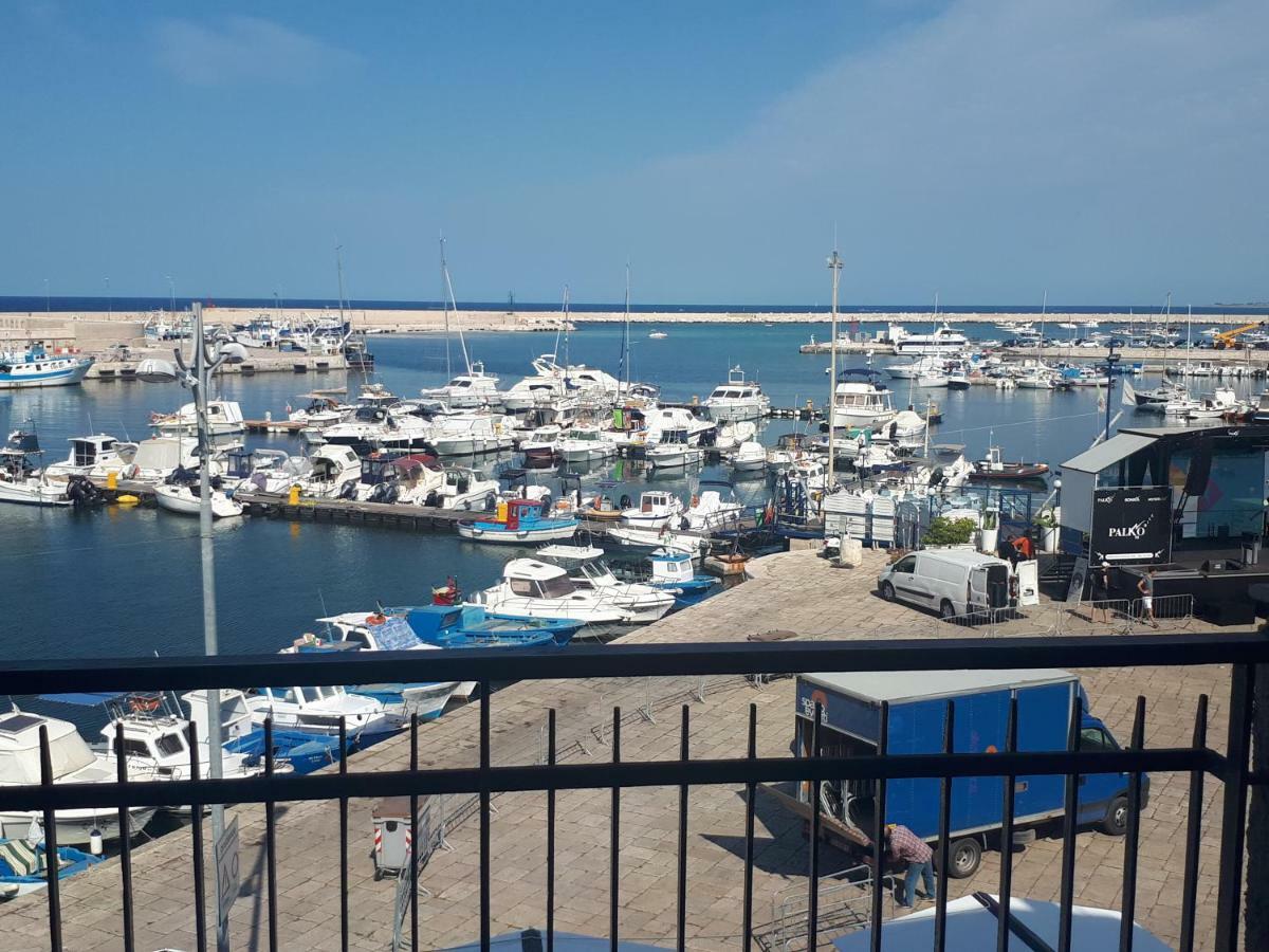 Ferienwohnung Casanelmare Mola di Bari Exterior foto