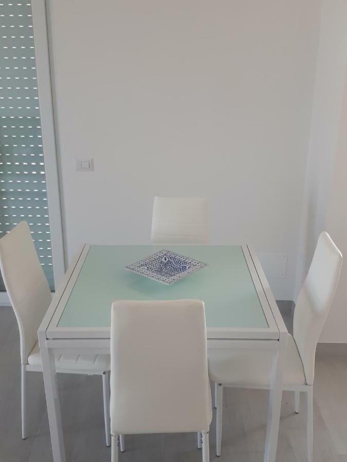 Ferienwohnung Casanelmare Mola di Bari Exterior foto