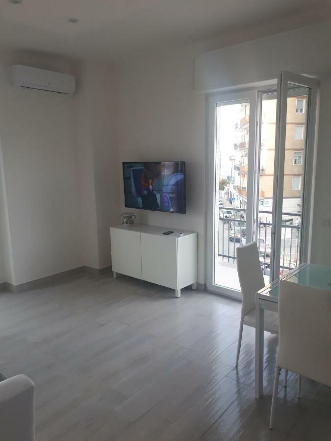 Ferienwohnung Casanelmare Mola di Bari Exterior foto